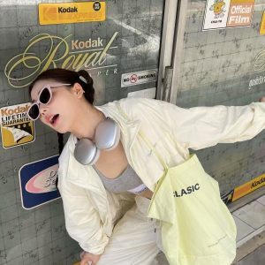 Oversized Korean Style Letter Tote Bag - Casual Versatile Shoulder Bag for Women, Perfect for Everyday Use and Errands