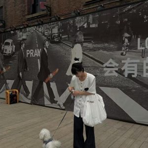 Oversized Korean Style Letter Tote Bag - Casual Versatile Shoulder Bag for Women, Perfect for Everyday Use and Errands
