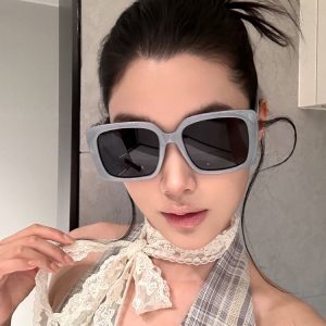 Oversized Square Gray Polarized Sunglasses for Women - UV Protection, Stylish Street Style, Flattering for Round Faces