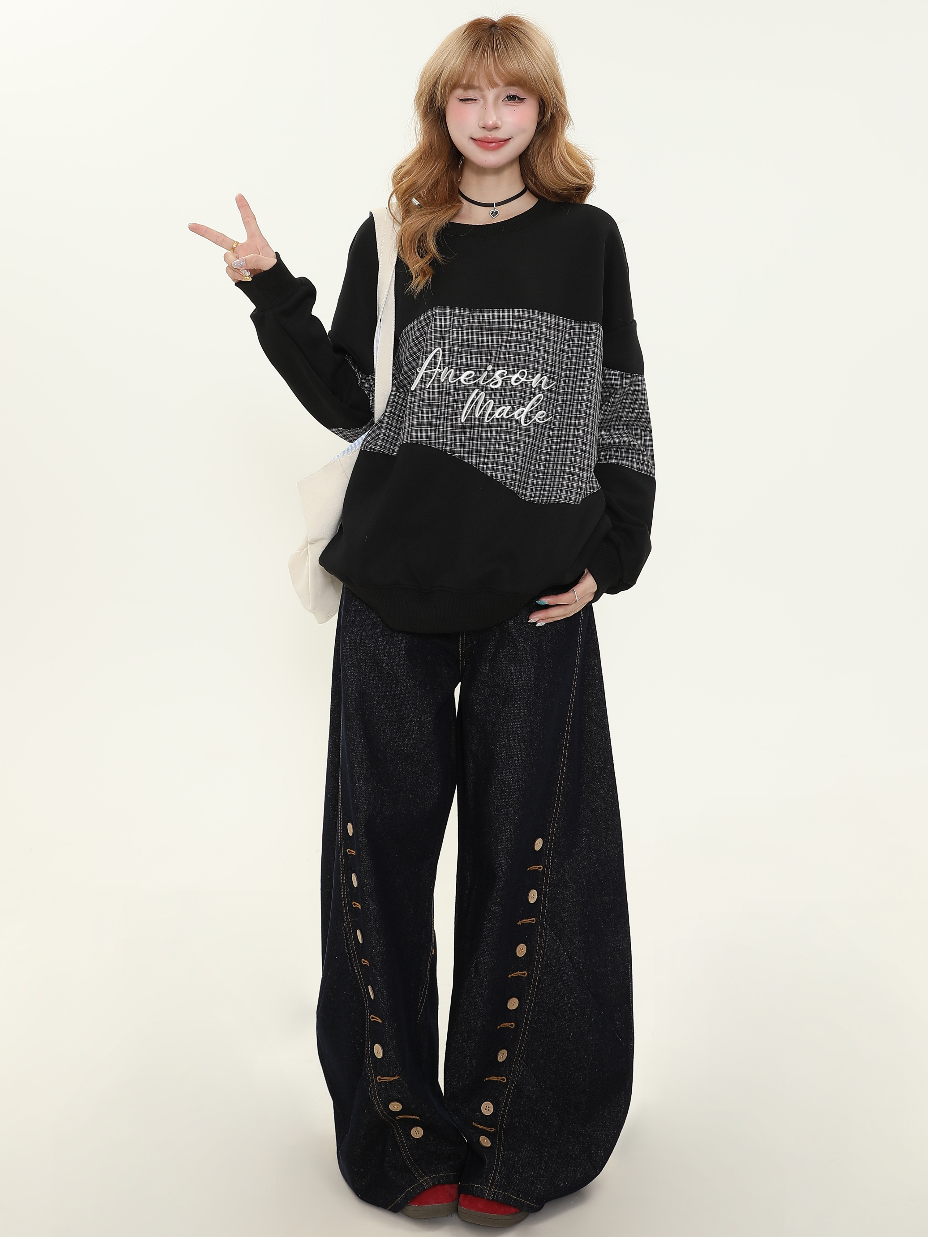 Plaid Spliced Round Neck Sweatshirt for Women - Casual Spring High-Design Top in Lazy Style, Trendy 90s Inspired Fashion