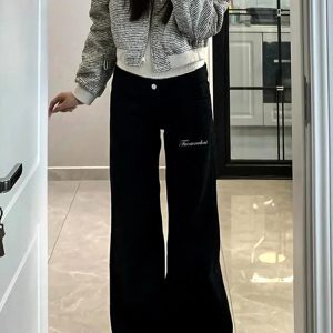 Plus Size Black Flared Jeans for Women - Loose Stretchy Bell-Bottom Pants for Pear-Shaped Figures, Slimming Wide-Leg Design