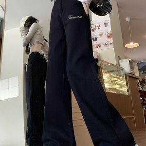Plus Size Black Flared Jeans for Women, Stretchy Loose Wide-Leg Bell-Bottom Pants for Pear-Shaped Figures, Slimming Fit
