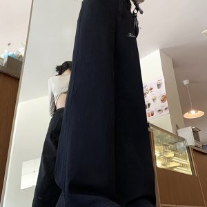 Plus Size Black Flared Jeans for Women, Stretchy Loose Wide-Leg Bell-Bottom Pants for Pear-Shaped Figures, Slimming Fit