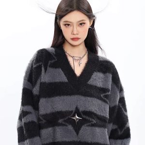 Plush Knitted Pullover Sweater for Women - Lazy Style Atmosphere Top for Autumn Winter - Cozy Knit Fashion