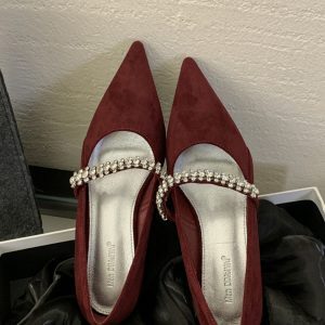 Red Chunky Heels Mary Jane Wedding Shoes with Rhinestones for Spring & Autumn 2024 - Stylish Pointed-Toe Design for Dresses
