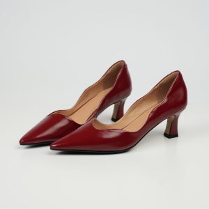 Red Pointed Toe High Heels for Women, Minimalist Thin Heel Office Shoes, Chic Commuting Style, Elegant Fashion Footwear