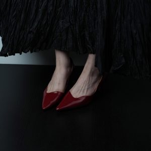 Red Pointed Toe High Heels for Women, Minimalist Thin Heel Office Shoes, Chic Commuting Style, Elegant Fashion Footwear
