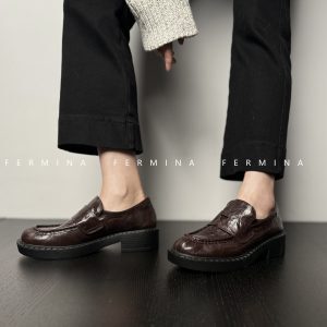 Retro Academy Style Loafers for Women - Spring Versatile Genuine Leather All-Season Shoes