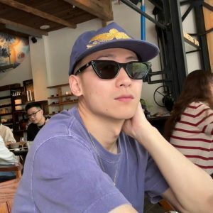 Retro Black Cat-Eye Square Men's Sunglasses for Big Faces - Stylish Driver Sun Protection, High-End Fashion Accessory