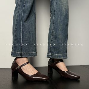 Retro Black Leather Mary Jane Shoes for Women - Chunky Heels, French Square-Toe Design, 2024 Spring Fashion