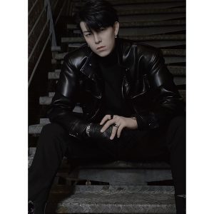 Retro British Cool Leather Jacket with Big Pockets and Stand Collar - Autumn Trendy Dadao Hunting Style