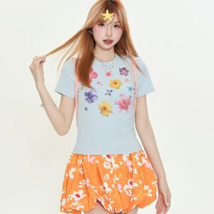 Retro Floral Print Short-Sleeve T-Shirt for Women - Summer Slim-Fit Cropped Top in American Style, Sweet and Spicy Vibes
