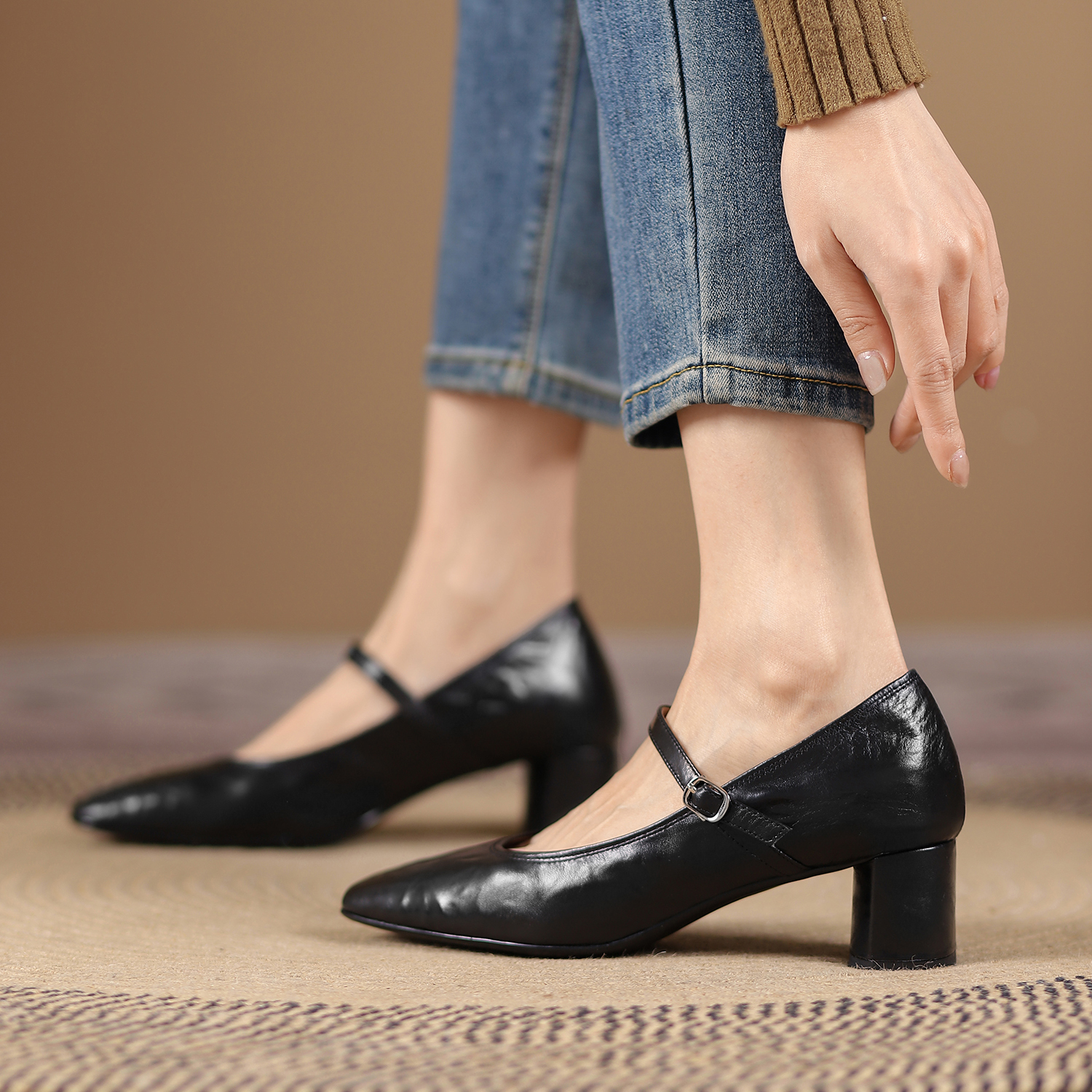 Retro French Chunky Mid-Heel Mary Jane Women's Shoes in Genuine Leather – 2025 Summer Soft Leather Flats