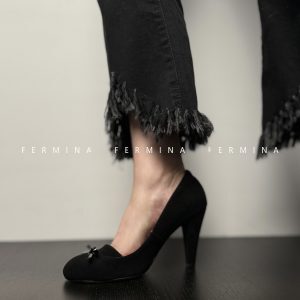 Retro French High-Heeled Shoes with Bow and V-Cut for Women - Elegant Fashion Runway Style