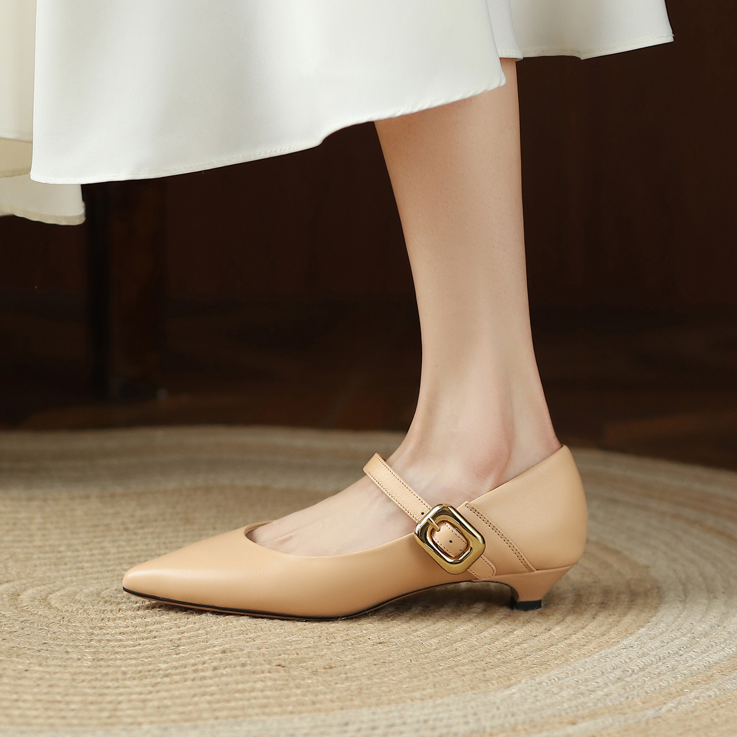 Retro French Mary Jane Flats for Women - 3cm Low Heel, Pointed Toe, Single Buckle, Genuine Leather - Spring 2025 Fashion