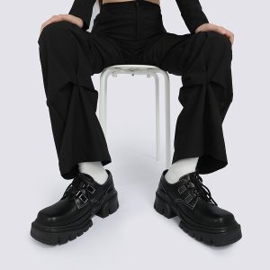 Retro Gender-Neutral Thick-Soled Black Leather Flats for Women - 2025 Spring/Summer British Style Footwear