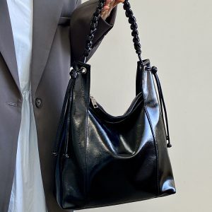 Retro High-End Women's Shoulder Tote Bag - Soft Leather, Large Capacity, Ideal for Commuting, 2025 Niche Design