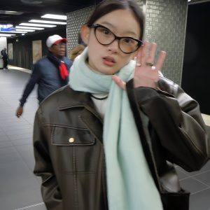 Retro Korean Cat-Eye Black Frame Blue Light Blocking Glasses for Women, Stylish Prescription Ready, Ideal for Round Faces, Y2K Fashion