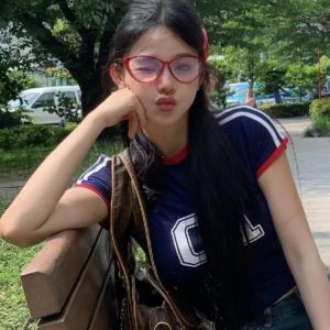 Retro Korean-Style Cat-Eye TR90 Ultra-Light Red Women's Trendy Face Slimming Blue Light Blocking Prescription Glasses
