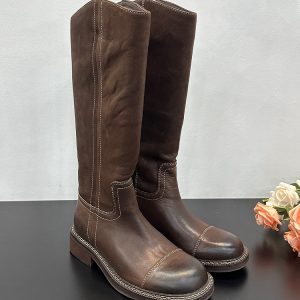 Retro Leather Long Boots for Women - 2024 Winter Fashion, Slimming Versatile Riding Boots with Thick Sole and Plush Design