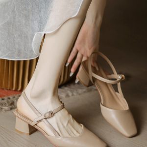 Retro Mary Jane Backless Chunky Heel Square Toe Sandals - Women's Mid-Heel Closed-Toe Summer Shoes in Nude