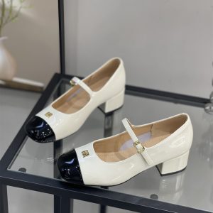 Retro Mary Jane Shoes for Women - Chunky Heel, One Strap, French Style, 2025 Spring Model, Ideal for Skirts and Casual Outfits