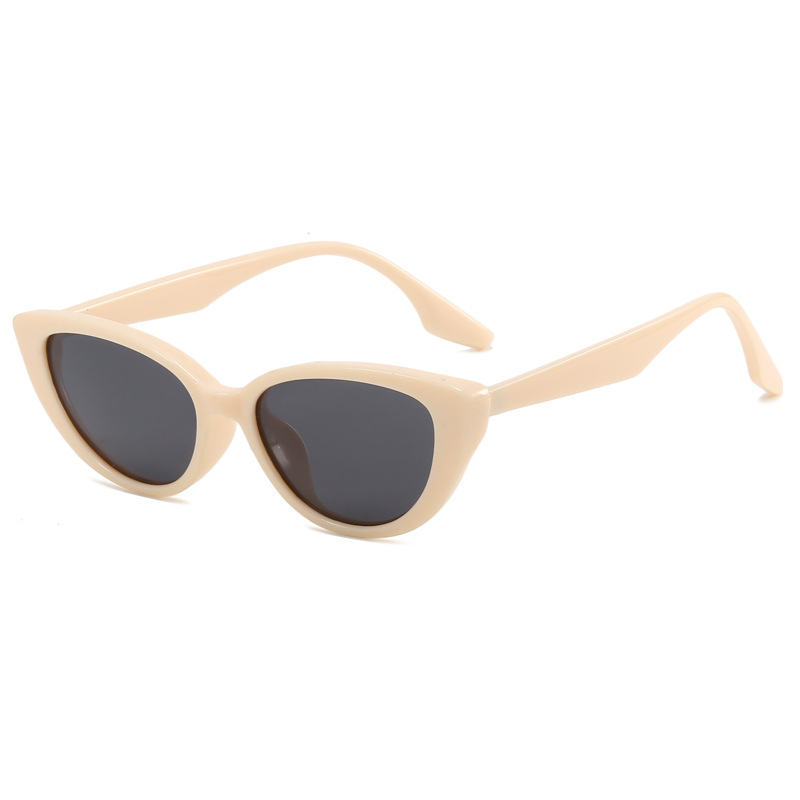 Retro Milk White Cat Eye Sunglasses for Women - 2024 Korean Style High-End Fashion for Square & Round Faces