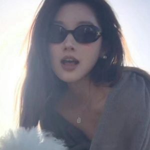 Retro Oval Cat-Eye Sunglasses for Women - European American Style, High-End Polarized UV Protection, Perfect for Round Faces