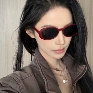 Retro Oval Red Sunglasses for Women - Stylish UV Protection, Trendy Street Style, Flattering for Round Faces