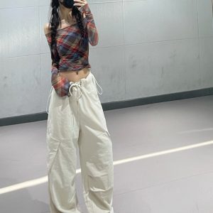 Retro Red Mesh Short Top for Spicy Girls + Beige Thin Cargo Long Pants - Casual Parachute Style Outfit