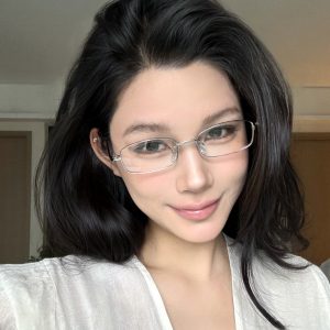 Retro Small Square Metal Glasses for Women - Silver Colorless Anti-Blue Light Prescription Frame, Myopic Plain Lens Design