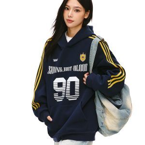 Retro Sports Jersey Hoodie for Men and Women - Unisex Loose Heavyweight Sports Style Jacket in Trendy American Design
