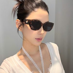 Retro Square Cat Eye Sunglasses for Women - 2025 High-End Slimming Design for Big Faces, Trendy European and American Style