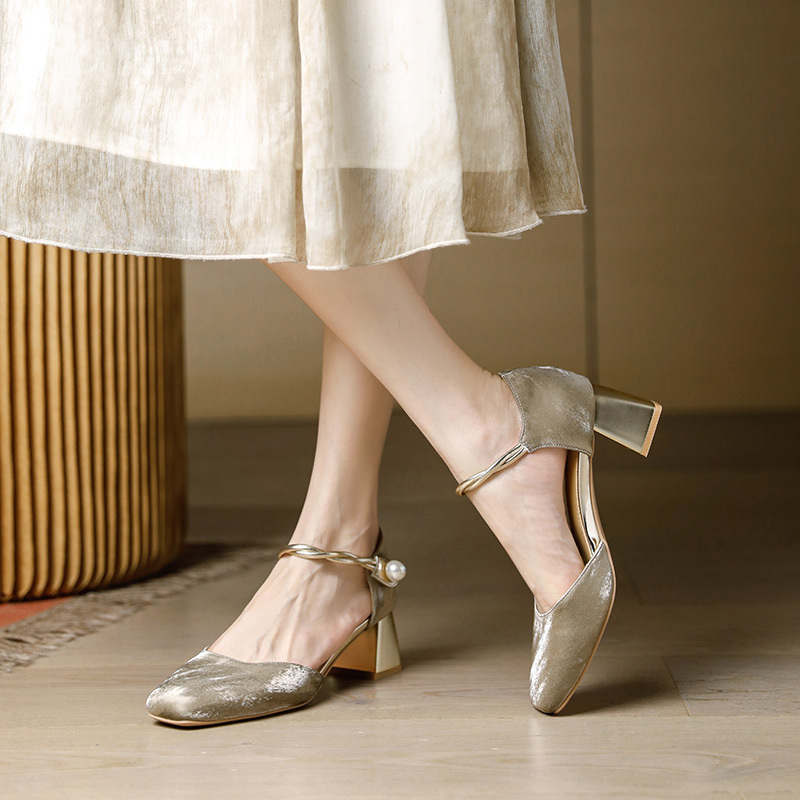 Retro Square-Toed High Heels for Women, Hollow Mary Jane Shoes, Chunky Heel Closed-Toe Sandals, Chinese Style Qipao Flats