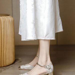 Retro Square-Toed High Heels for Women, Hollow-Out Bridesmaid Wedding Shoes, Chunky Heeled Closed-Toe Sandals, Chinese Style Qipao Flats