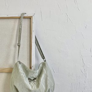 Retro Tote Bag for Women - Fresh Niche Design, Casual Commuting Shoulder Crossbody Bag, 2025 Fashion Trend