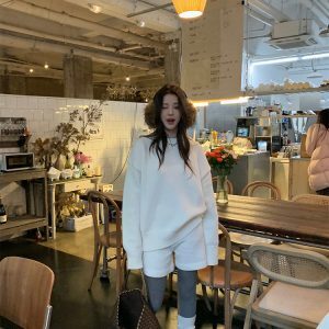 Round Neck Knitted Sweater - Loose Fit Winter Top, Long Sleeve, Cozy Lazy Style for Effortless Layering