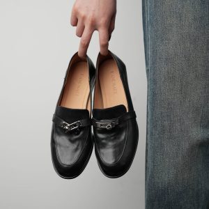 Round Toe Deep Mouth Mule Shoes Low Heel Soft Bottom Versatile Flat Loafers with Metal Buckle for Spring Style