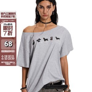 Sausage Dog Off-Shoulder Short Sleeve T-Shirt - Summer Loose Fit Slimming Printed Top for Y2K and Casual Style