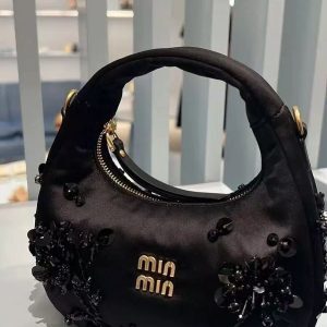 Sequin Flower Mini Handbag with Letter Embroidery - Dark Exquisite Crossbody Chain Bag for Women - Trendy 2025 Fashion Accessory