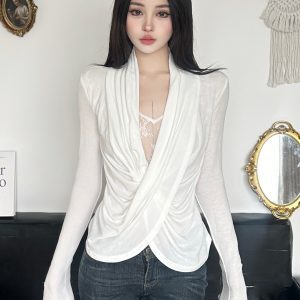 Sexy Low-Cut Lace Spliced T-Shirt for Women with Pleated Cross Design – Trendy Y2K Style Top