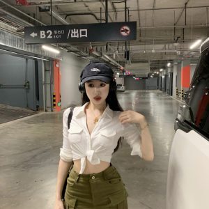 Sexy Tight-Fitting K-Pop Dance Shirt for Girls - Short Waist Top Inspired by 90s Jazz Style