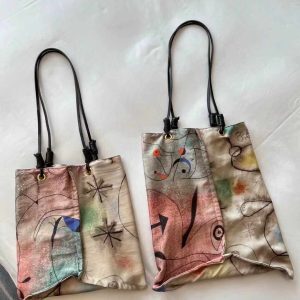 Silk Printed Art Shoulder Tote Bag - High-End Artistic Design for Women - Vacation Essential - Trendy Fashion Accessory