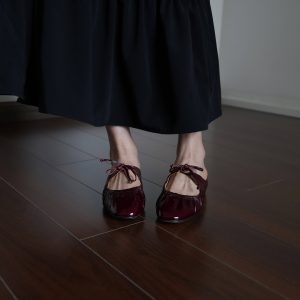 Silver Open-Toe Slippers for Women - Summer Casual Flat Platform Lace-Up Sandals - Versatile Half-Drag Style