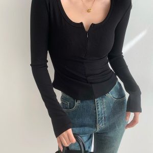 Slim-Fit Long Sleeve U-Neck Zipper T-Shirt for Women - Sexy Basic Top in European and American Style, Stretchy Fabric