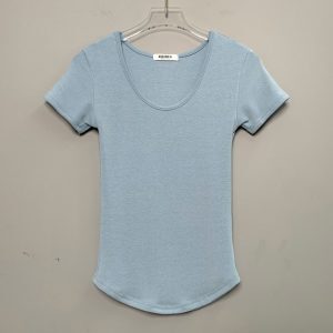 Slim Fit Sexy U-Neck Short Sleeve T-Shirt for Women - Korean Dongdaemun Style, Waist-Defining Fashion Top