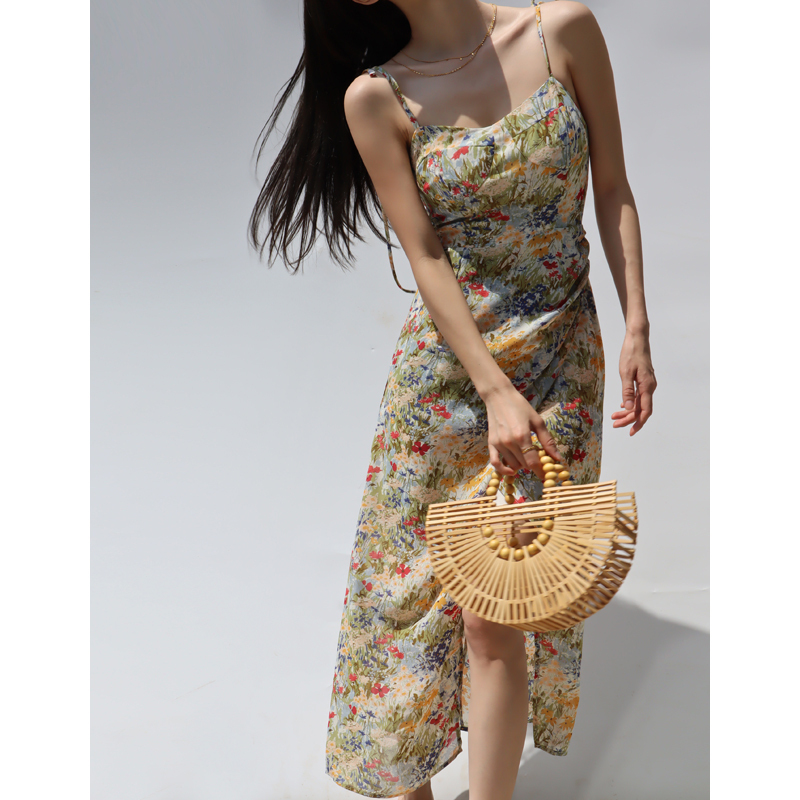 Slim-Fit V-Neck Spaghetti Strap Dress with Vintage Print, Side Slit, and Waist-Cinching Design - Romantic Long Dress