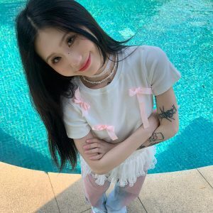 Spicy Girl Bow Shoulder Short Sleeve T-Shirt for Women - Slim Fit Flattering Cropped Top in American Style