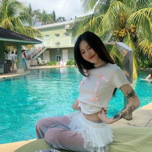 Spicy Girl Bow Shoulder Short Sleeve T-Shirt for Women - Slim Fit Flattering Cropped Top in American Style