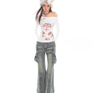 Spicy Girl Dog Print Off-Shoulder Long Sleeve T-Shirt for Women, Fitted Spring Top, American Style, Casual Fashion